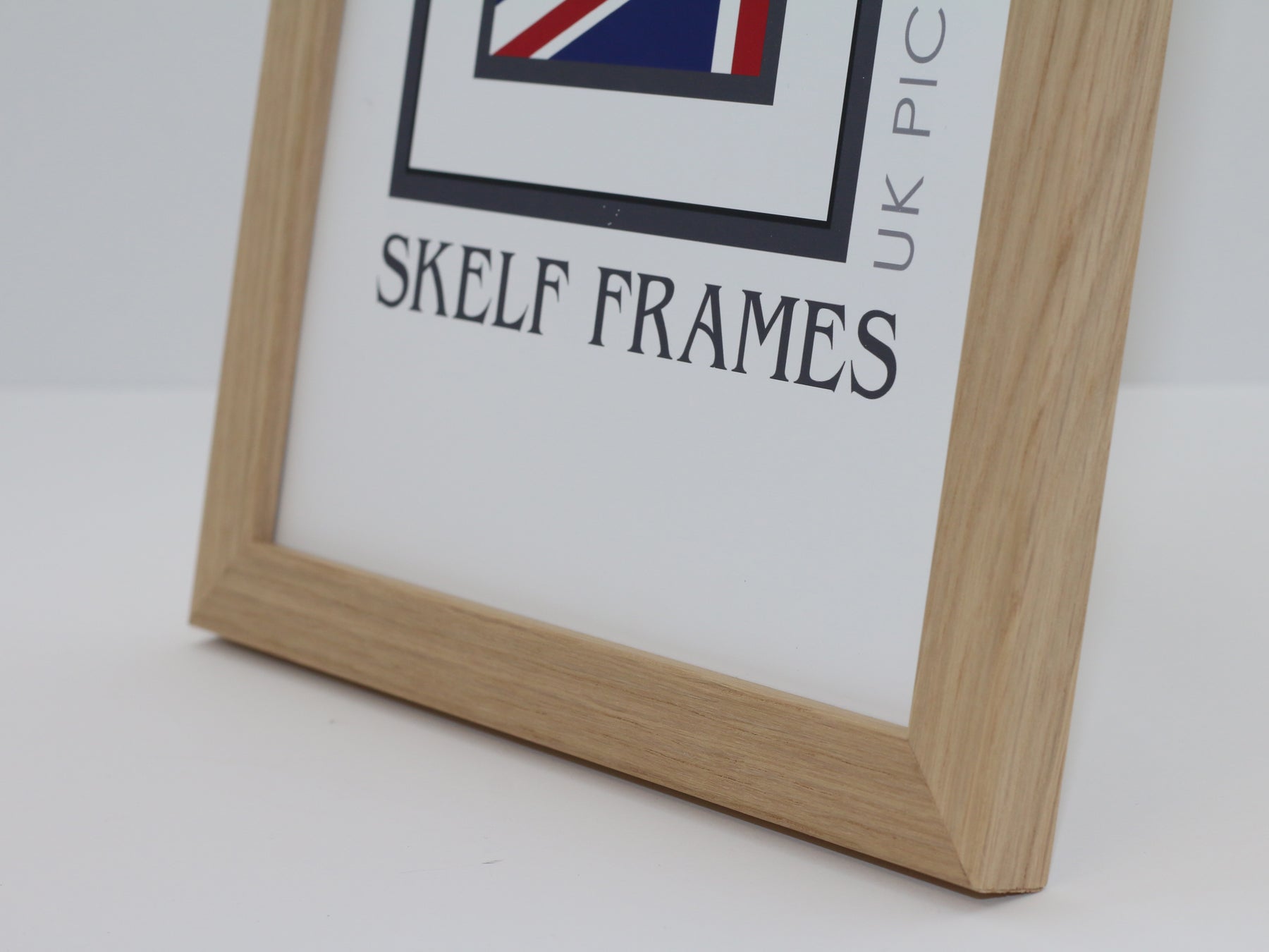 Phoenix Oak Frame and Mount