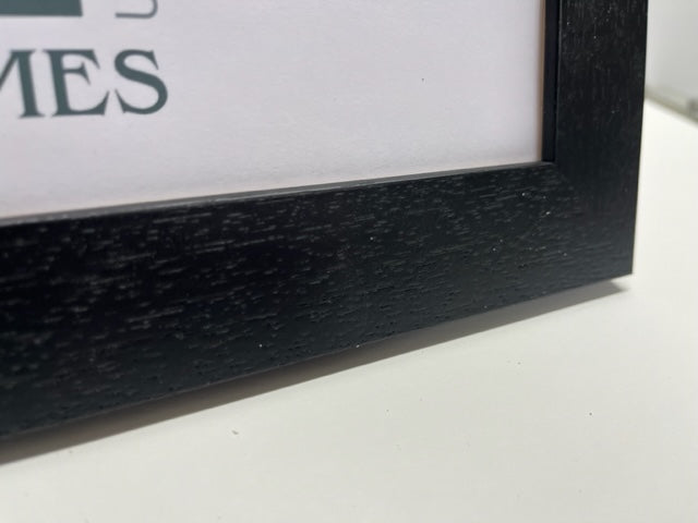 35mm Black Panoramic Frame