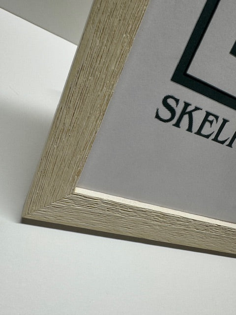 White Thin Driftwood Frame - Metric
