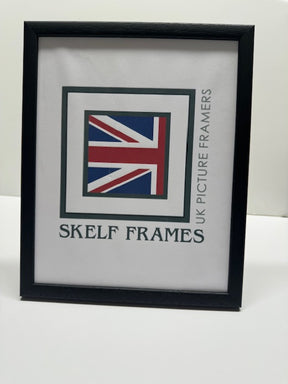 Thin Black Frame - Metric