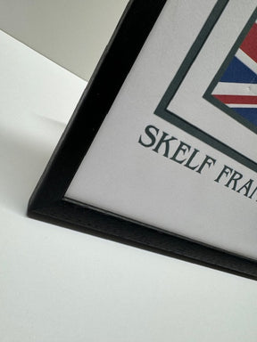Thin Black Frame - Metric