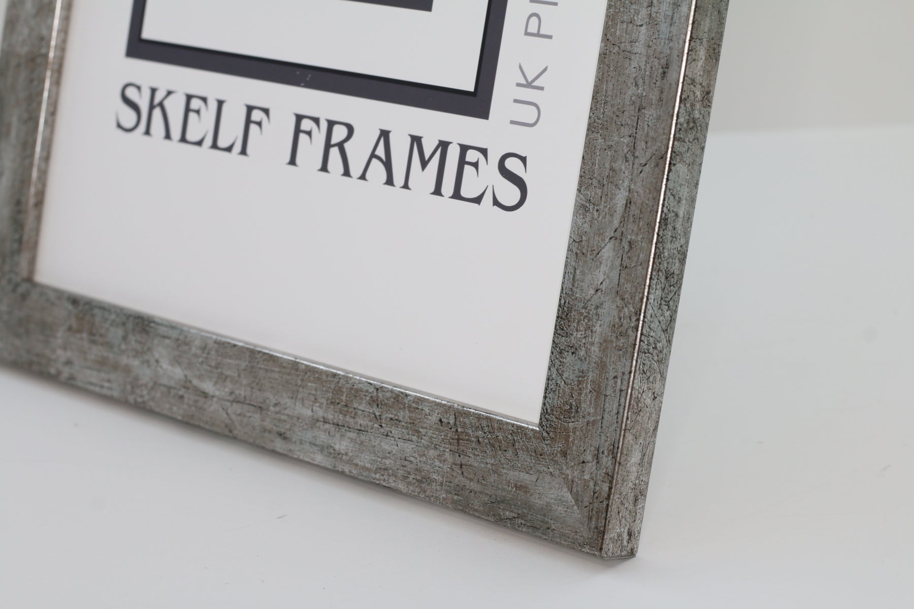 Flat Antique Silver Frame - Metric